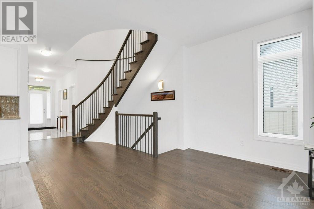 153 Esterbrook Drive, Ottawa, Ontario  K1W 0H2 - Photo 5 - 1364702