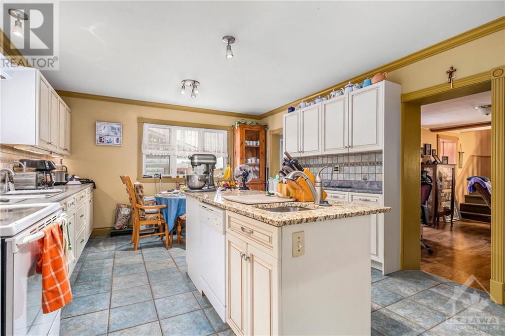 4587 3rd Line Road, North Lancaster, Ontario  K0C 1Z0 - Photo 7 - 1364762