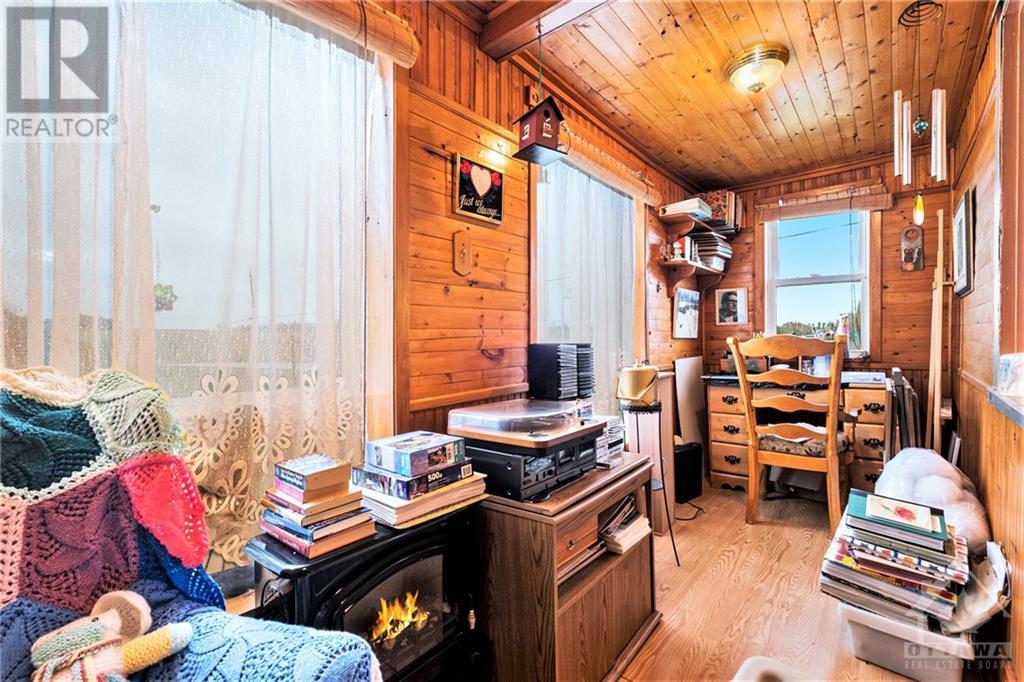 4587 3rd Line Road, North Lancaster, Ontario  K0C 1Z0 - Photo 8 - 1364762