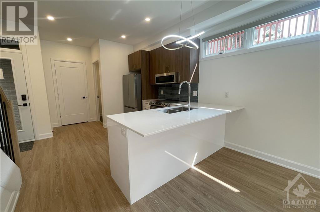 296 Presland Street, Ottawa, Ontario  K1K 2B8 - Photo 5 - 1364437