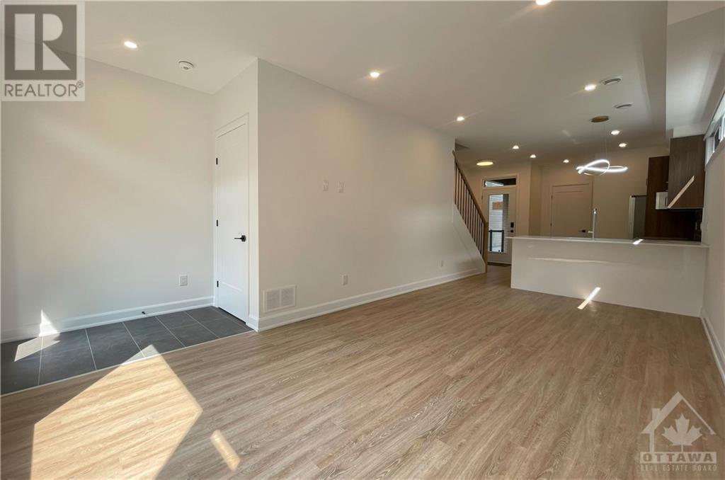 296 Presland Street, Ottawa, Ontario  K1K 2B8 - Photo 6 - 1364437