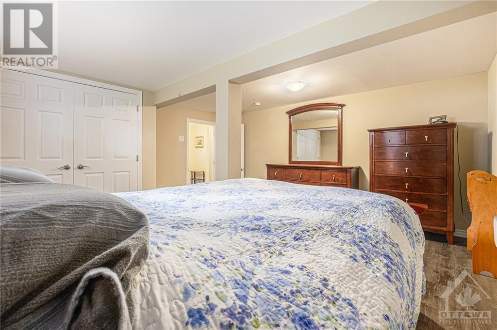 304 Oxford Street E, Kemptville, Ontario  K0G 1J0 - Photo 16 - 1364120