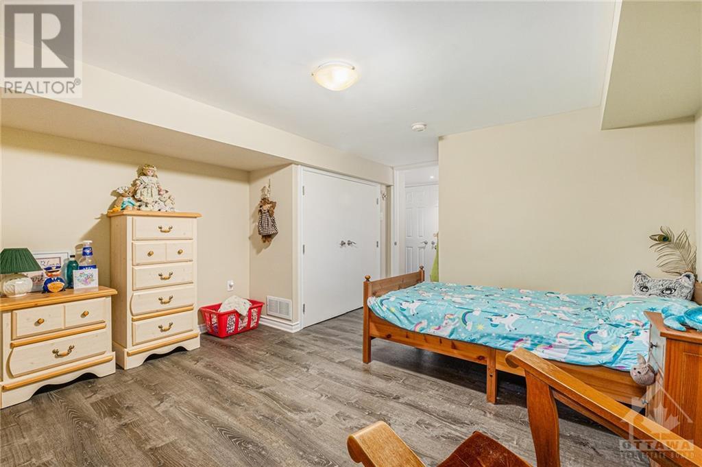 304 Oxford Street E, Kemptville, Ontario  K0G 1J0 - Photo 18 - 1364120