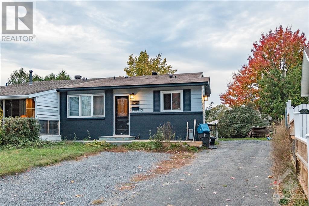 39 SHOULDICE CRESCENT, kanata, Ontario