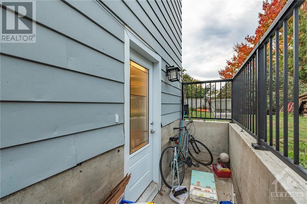39 Shouldice Crescent, Kanata, Ontario  K2L 1M8 - Photo 23 - 1361858