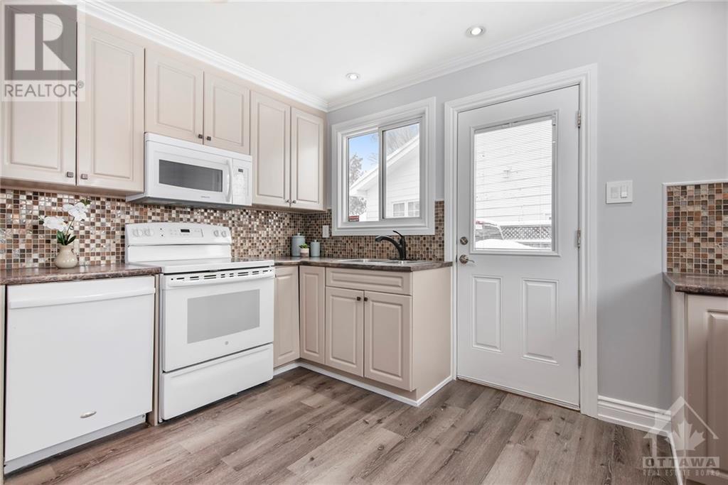 39 Shouldice Crescent, Kanata, Ontario  K2L 1M8 - Photo 7 - 1361858