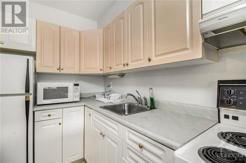 20 Chesterton Drive Unit#212, Ottawa, Ontario  K2E 6Z7 - Photo 10 - 1364239