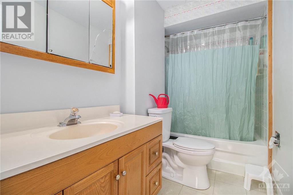 20 Chesterton Drive Unit#212, Ottawa, Ontario  K2E 6Z7 - Photo 20 - 1364239