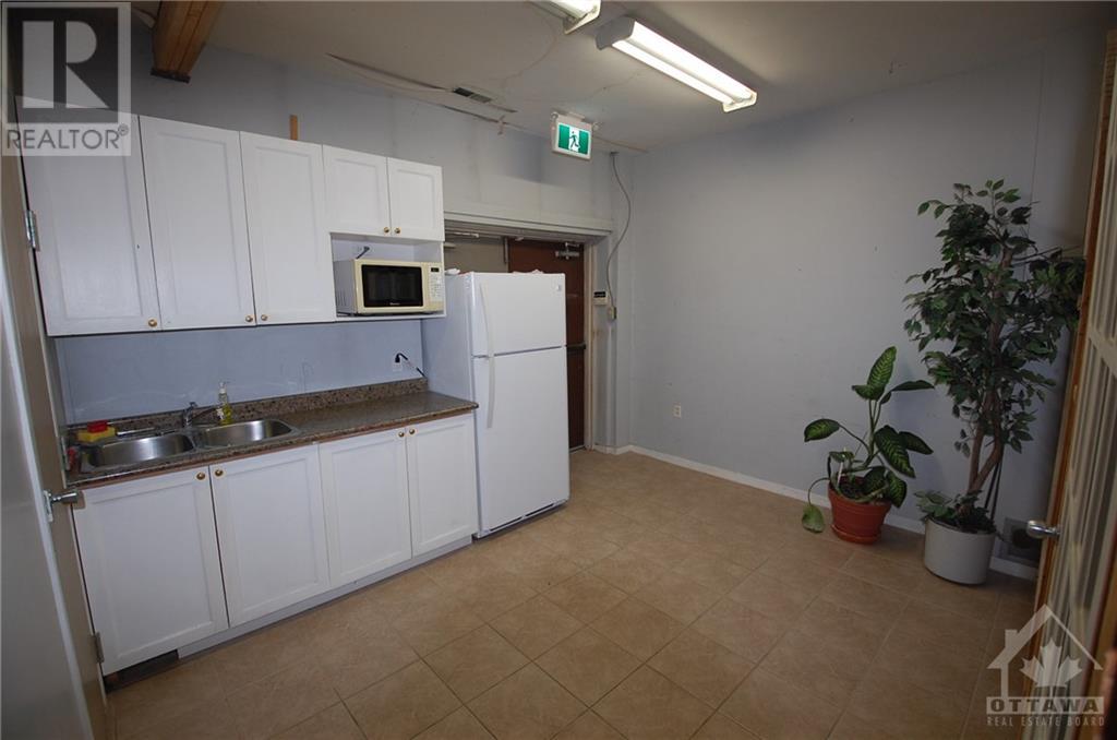 5470 Canotek Road Unit#26, Ottawa, Ontario  K1J 9H3 - Photo 3 - 1364674