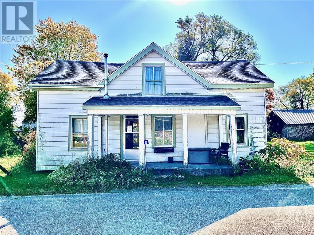 12 VICTORIA STREET, jasper, Ontario