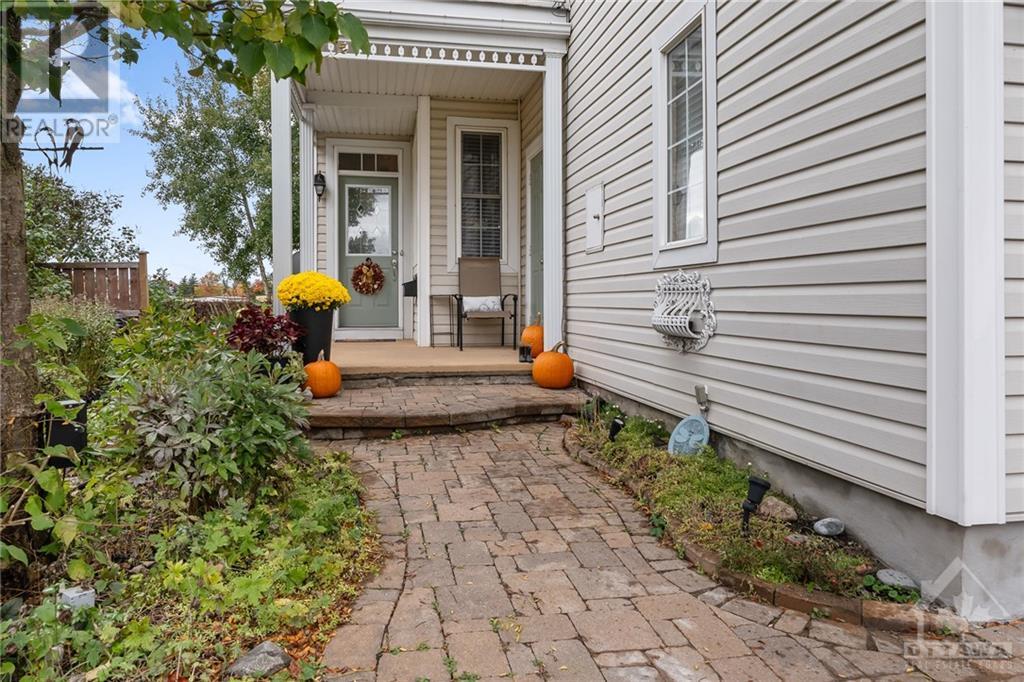 1666 Trenholm Lane, Ottawa, Ontario  K4A 4B4 - Photo 2 - 1362419