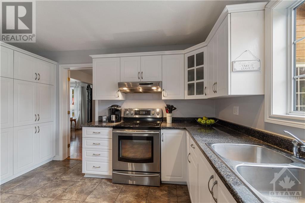 2080 Thibault Court, Chesterville, Ontario  K0C 1H0 - Photo 9 - 1364939
