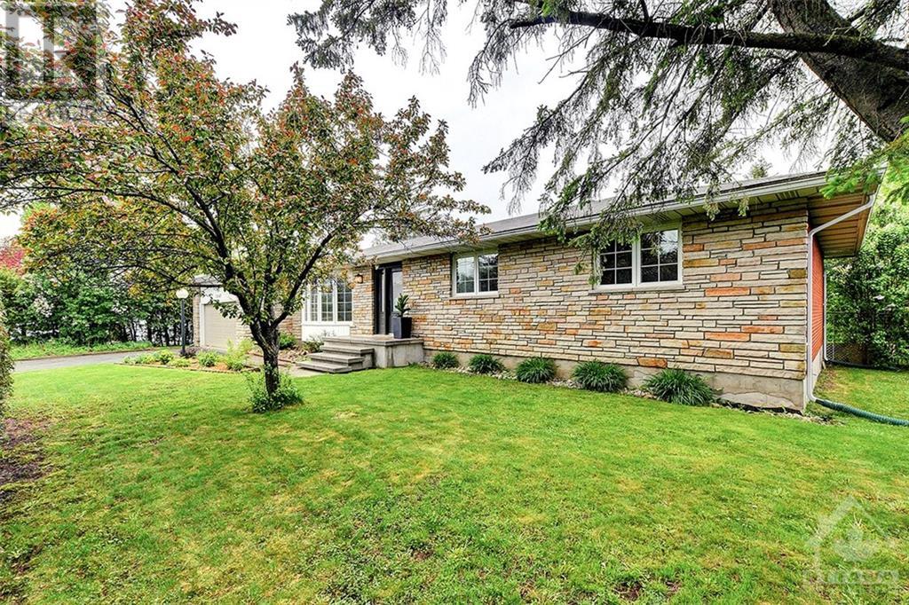1843 Rideau Road, Ottawa, Ontario  K1X 1E1 - Photo 2 - 1364946