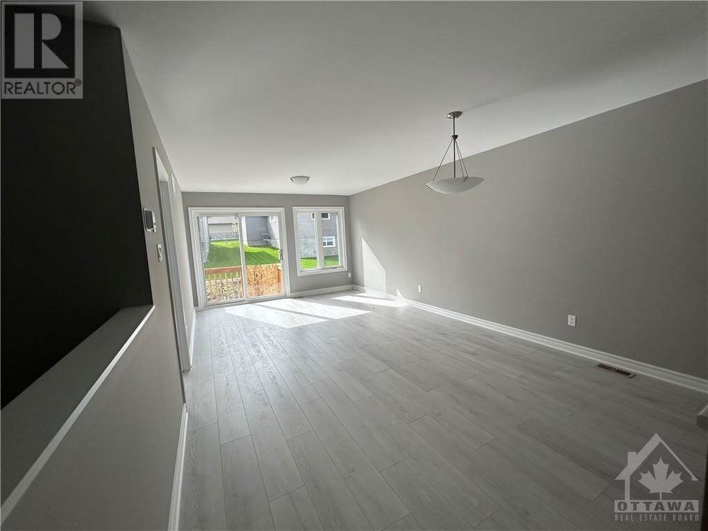 92 Seabert Drive, Arnprior, Ontario  K7S 0K1 - Photo 5 - 1364852
