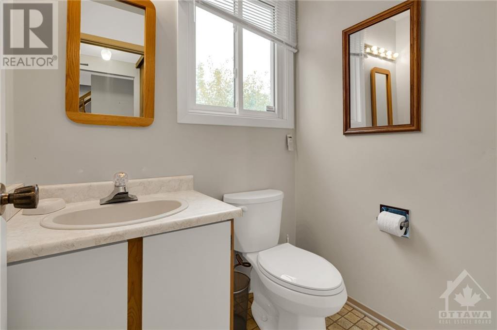 41 Noren Avenue, Ottawa, Ontario  K2B 8P6 - Photo 12 - 1364713