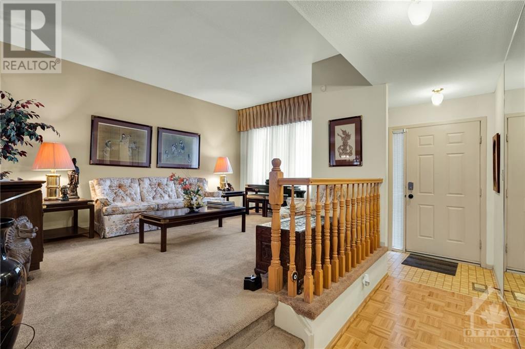 41 Noren Avenue, Ottawa, Ontario  K2B 8P6 - Photo 3 - 1364713