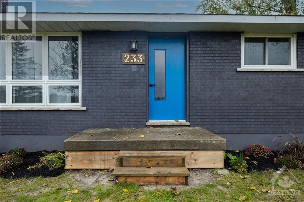 233 Magee Road, Kemptville, Ontario  K0G 1J0 - Photo 2 - 1364836