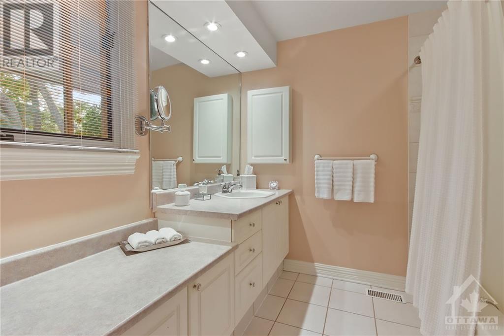 19 Apache Crescent, Ottawa, Ontario  K2E 6H8 - Photo 20 - 1364458