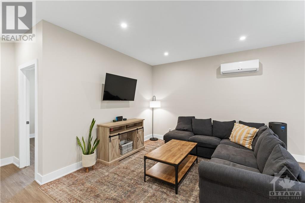 423 Ravenhill Avenue Unit#d, Ottawa, Ontario  K2A 0J7 - Photo 15 - 1364821