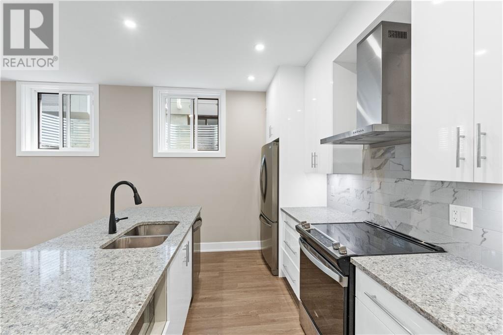 423 Ravenhill Avenue Unit#d, Ottawa, Ontario  K2A 0J7 - Photo 9 - 1364821