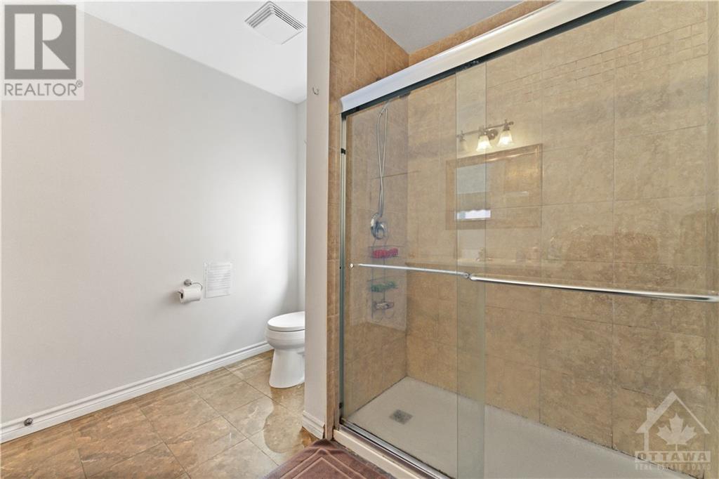 185 Guigues Avenue, Ottawa, Ontario  K1N 5J1 - Photo 19 - 1364917