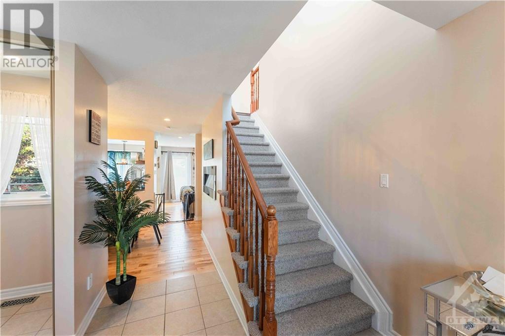 481 Paul Metivier Drive, Ottawa, Ontario  K2J 0A9 - Photo 3 - 1364995