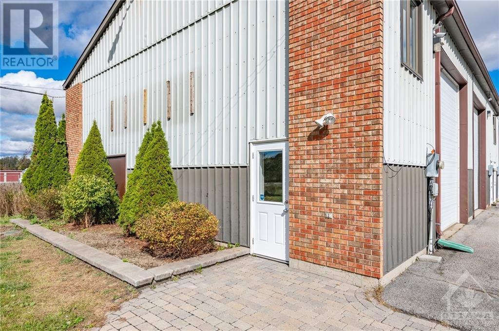 3825 Mcbean Street Unit#1, Richmond, Ontario  K0A 2Z0 - Photo 4 - 1357527