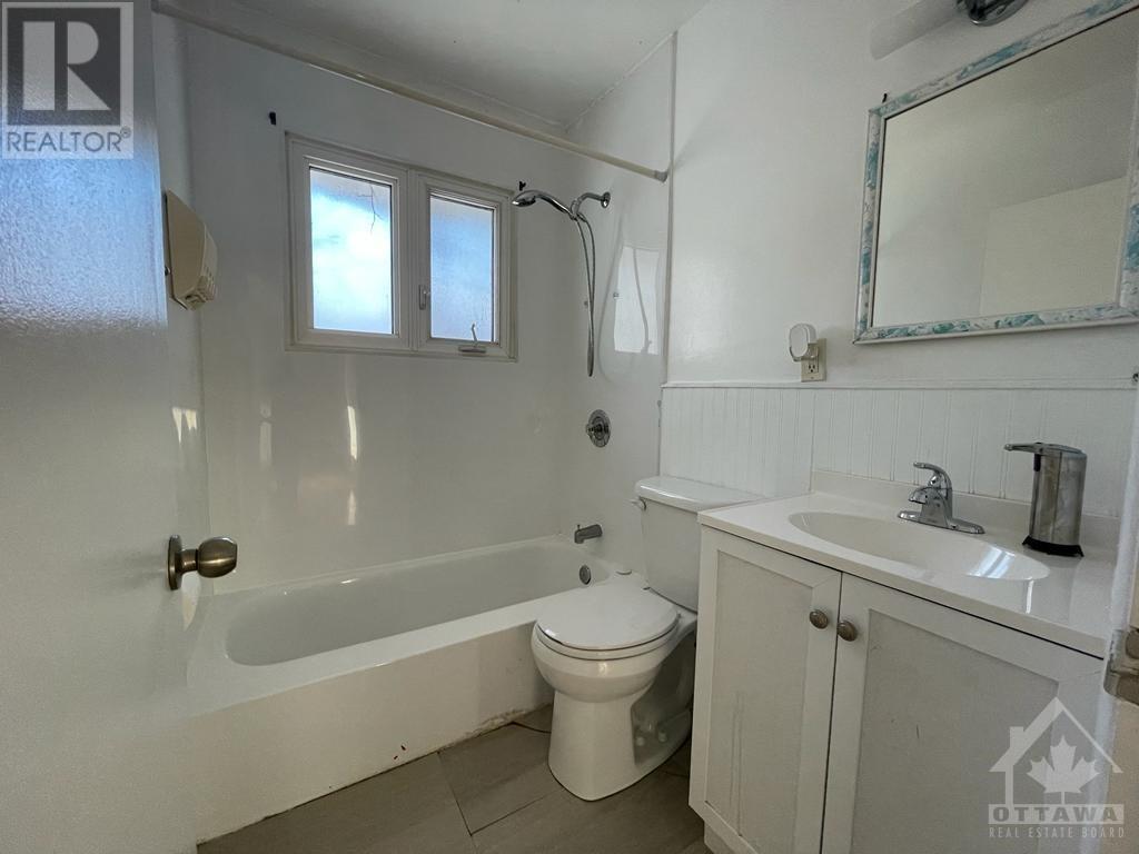 1217 Parkway Drive, Ottawa, Ontario  K2B 2W5 - Photo 12 - 1365179