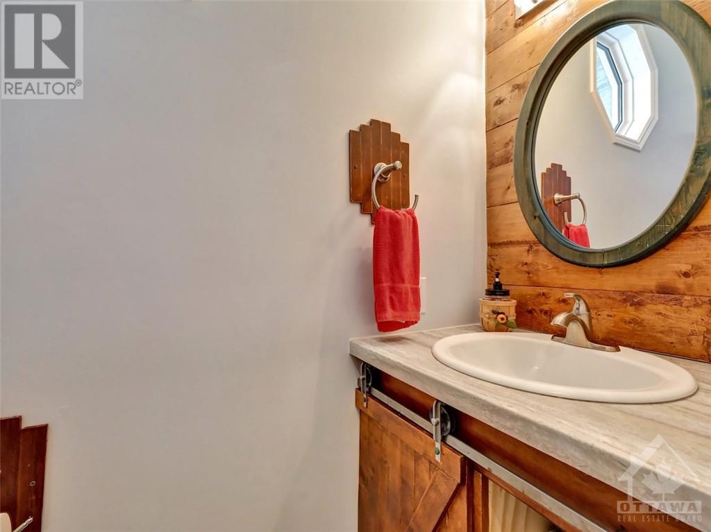 2780 Lockwood Lane, Cumberland, Ontario  K4C 1B6 - Photo 14 - 1364959