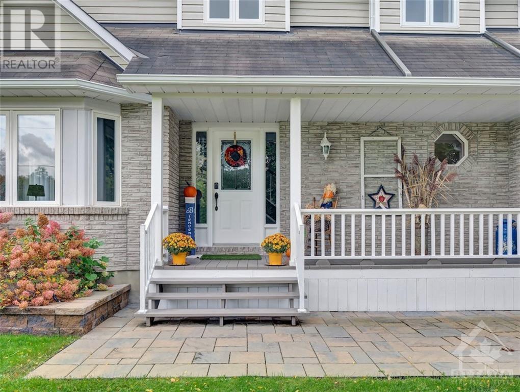2780 Lockwood Lane, Cumberland, Ontario  K4C 1B6 - Photo 2 - 1364959