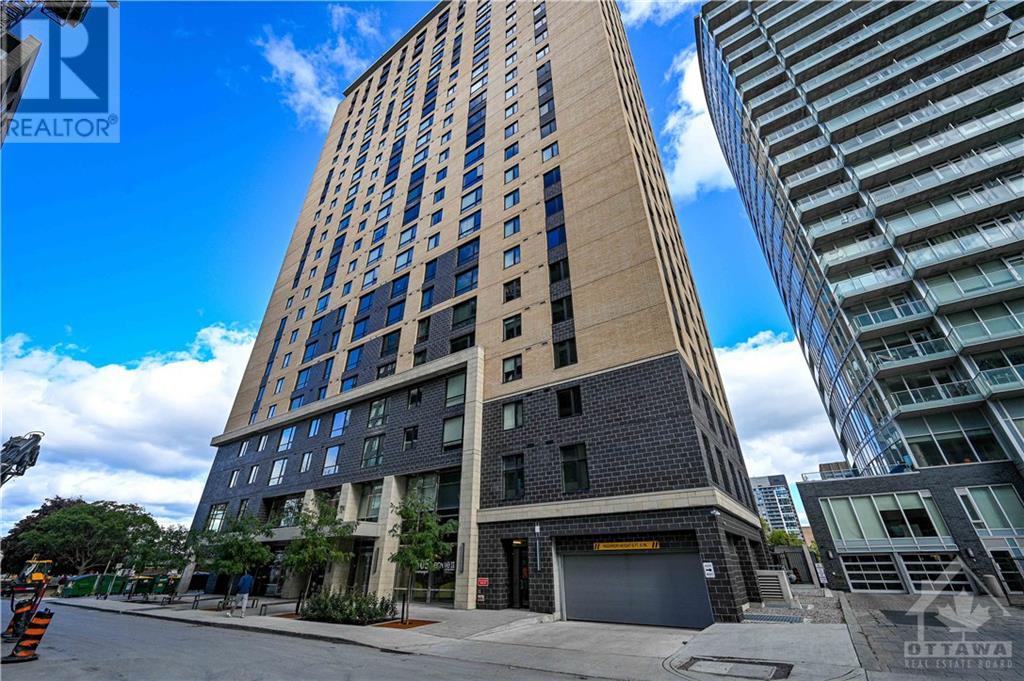 105 CHAMPAGNE AVENUE S UNIT#1803, ottawa, Ontario