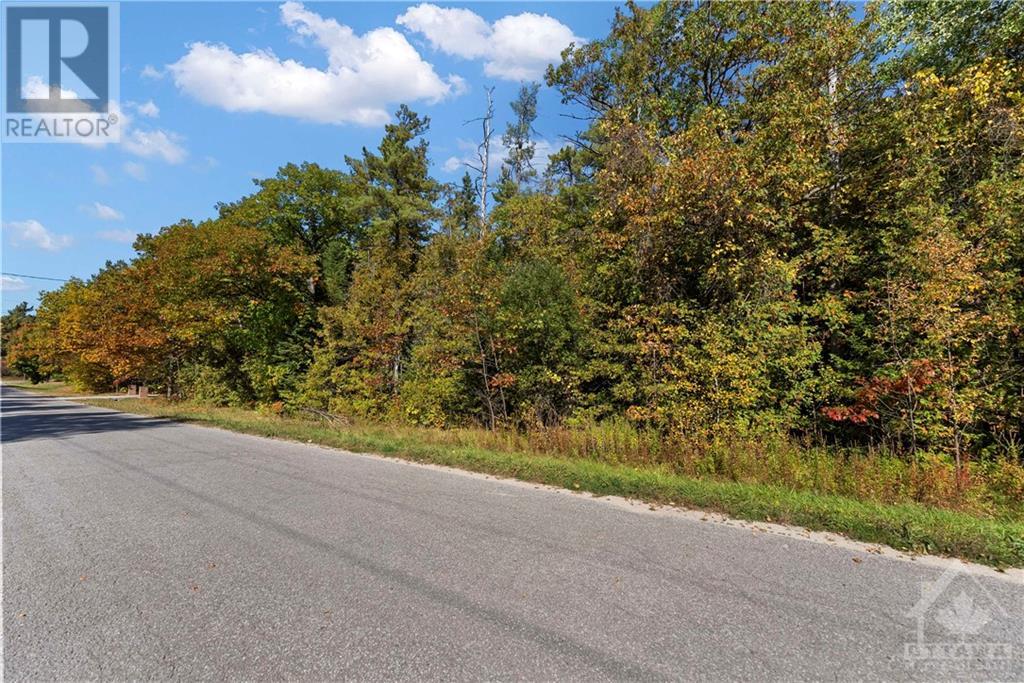 02 Braecrest Avenue, Braeside, Ontario  K0A 1G0 - Photo 26 - 1365102