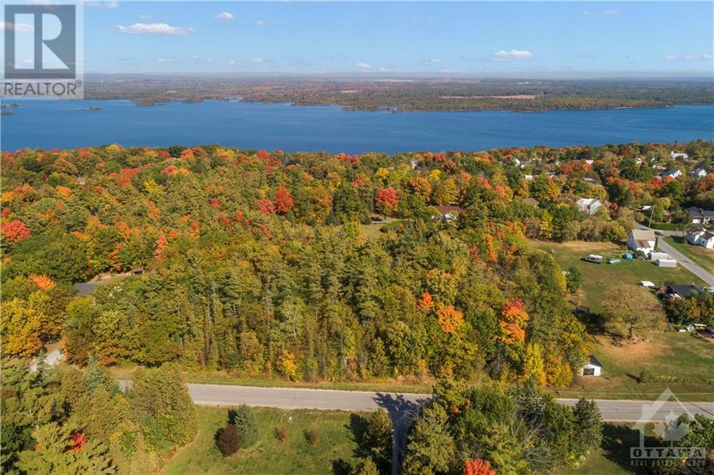 01 Braecrest Avenue, Braeside, Ontario  K0A 1G0 - Photo 2 - 1365092