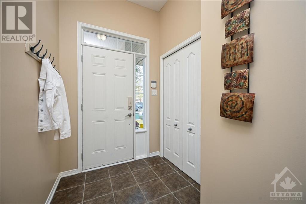 780 Nakina Way, Ottawa, Ontario  K1V 2J1 - Photo 2 - 1364826