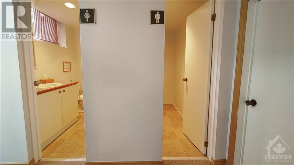 357 Wilmont Avenue, Ottawa, Ontario  K2A 0B2 - Photo 16 - 1365208