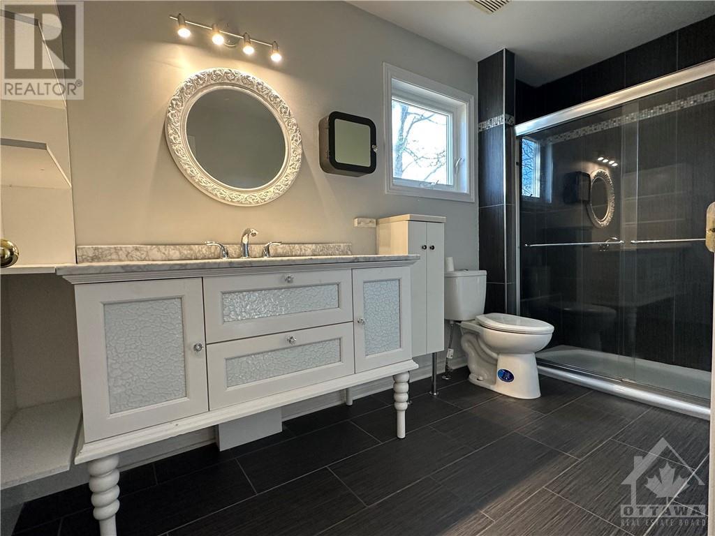 851 Rob Roy Avenue, Ottawa, Ontario  K2B 8S6 - Photo 19 - 1365220