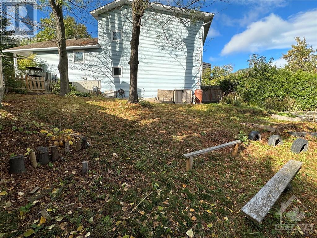 851 Rob Roy Avenue, Ottawa, Ontario  K2B 8S6 - Photo 25 - 1365220