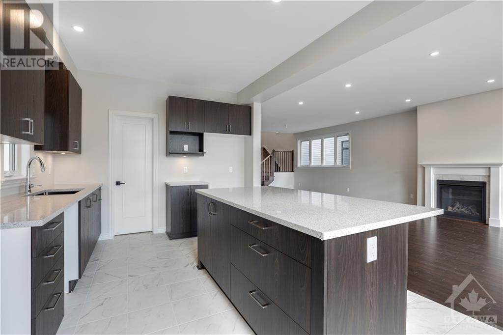 404 Barrett Farm Drive, Ottawa, Ontario  K1T 0X7 - Photo 12 - 1365260