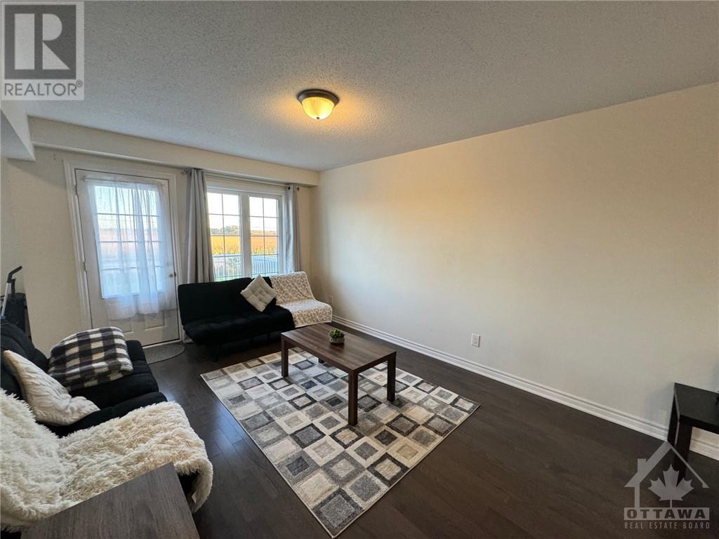 553 Meadowcreek Circle, Kanata, Ontario  K2M 0J8 - Photo 8 - 1365248