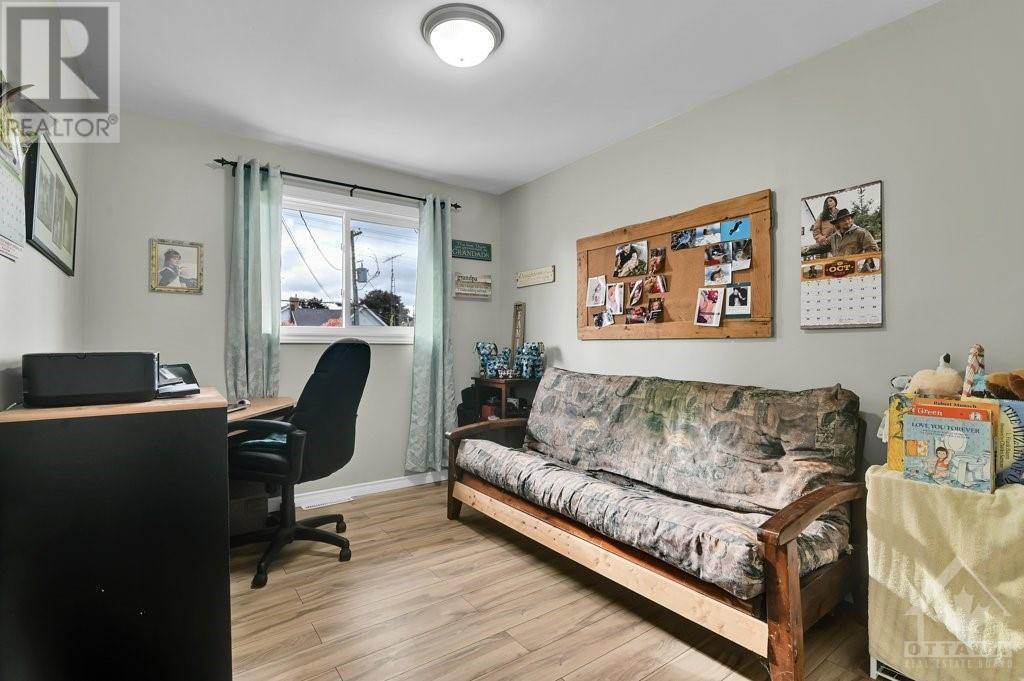 43 Fifth Street E, Morrisburg, Ontario  K0C 1X0 - Photo 12 - 1363799