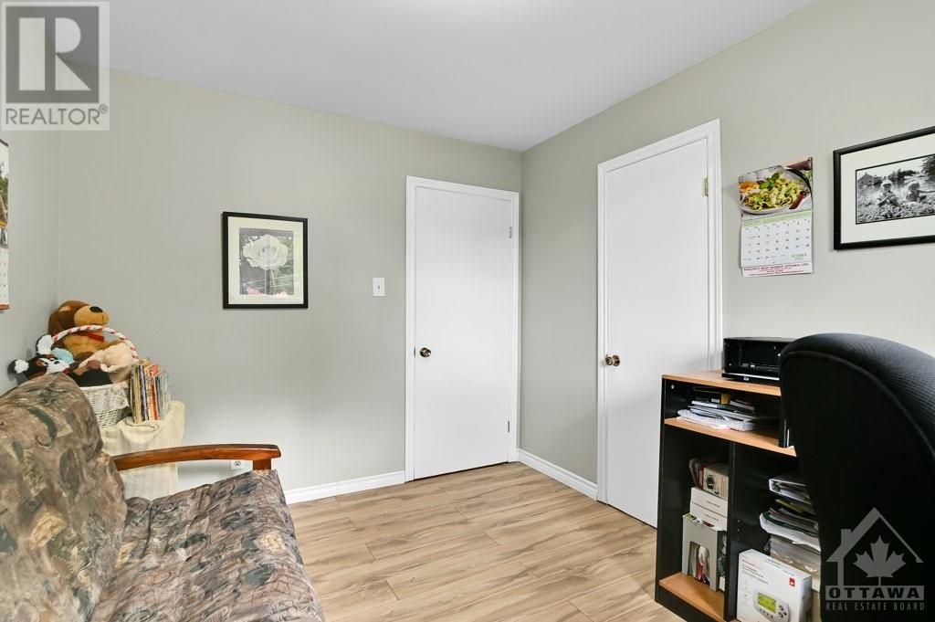 43 Fifth Street E, Morrisburg, Ontario  K0C 1X0 - Photo 13 - 1363799