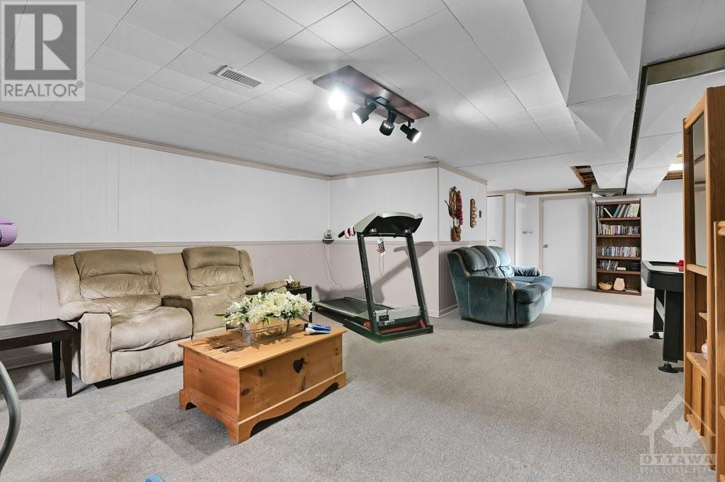 43 Fifth Street E, Morrisburg, Ontario  K0C 1X0 - Photo 21 - 1363799