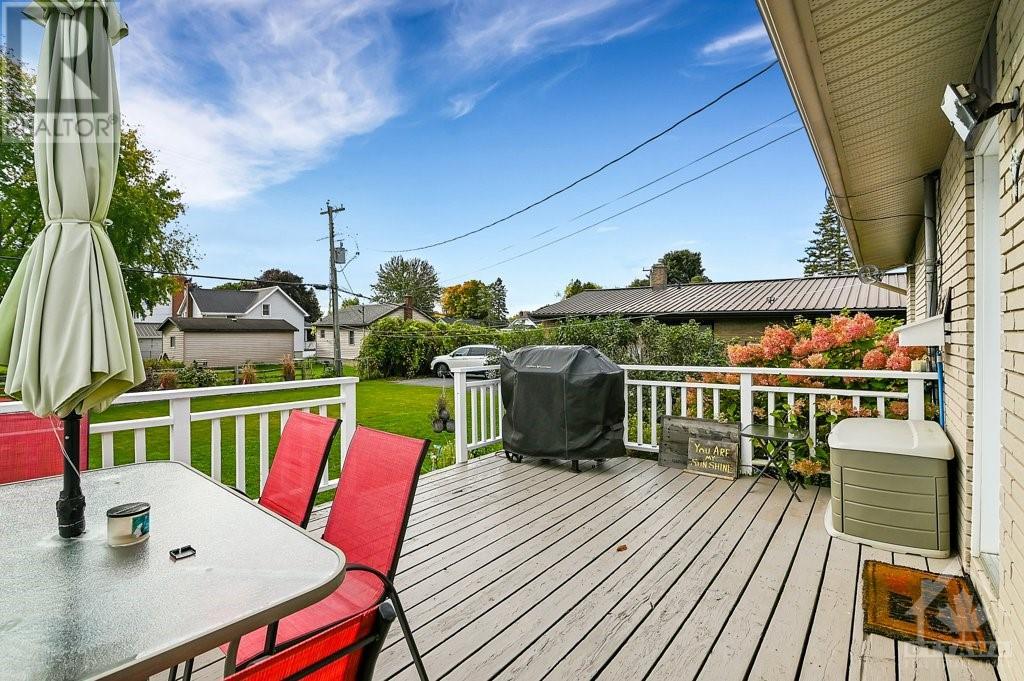 43 Fifth Street E, Morrisburg, Ontario  K0C 1X0 - Photo 29 - 1363799