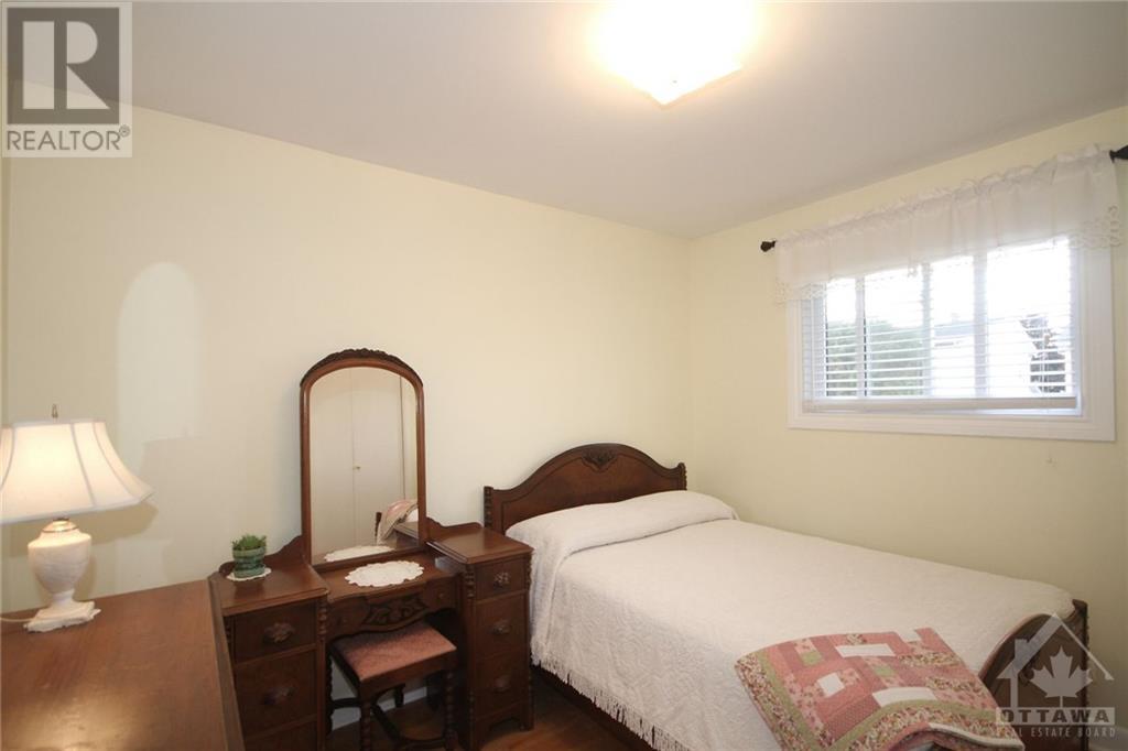 1272 Woodside Drive, Ottawa, Ontario  K2C 2G9 - Photo 17 - 1365196