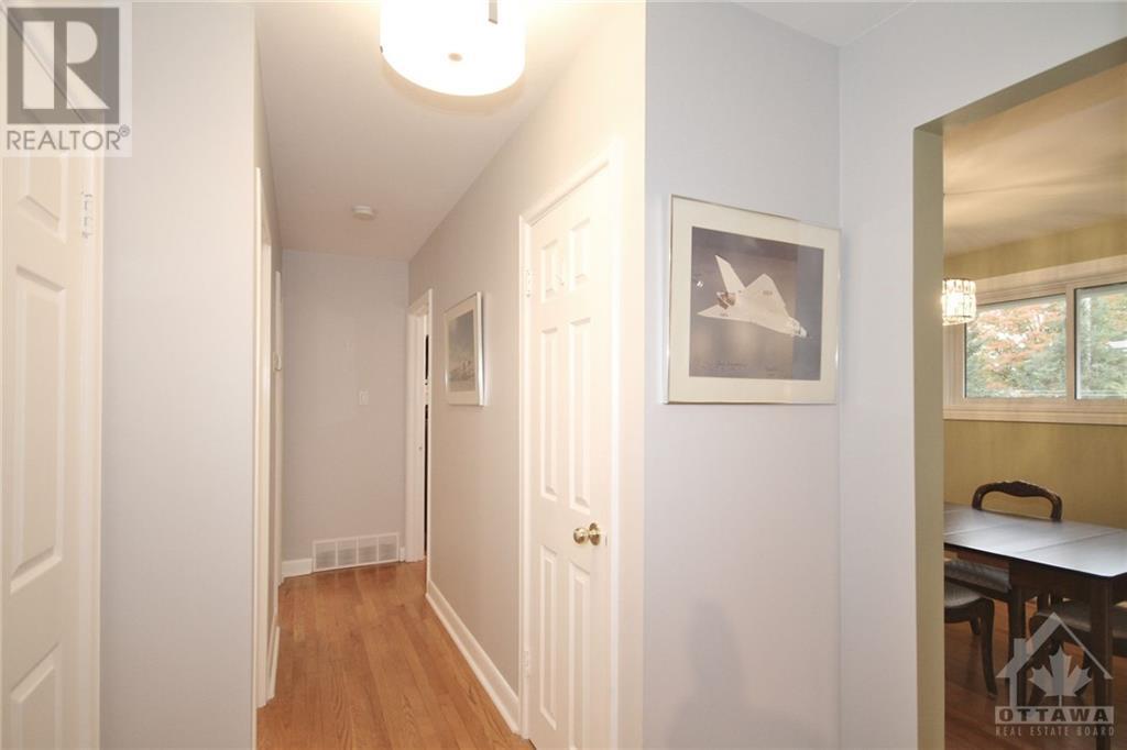 1272 Woodside Drive, Ottawa, Ontario  K2C 2G9 - Photo 18 - 1365196