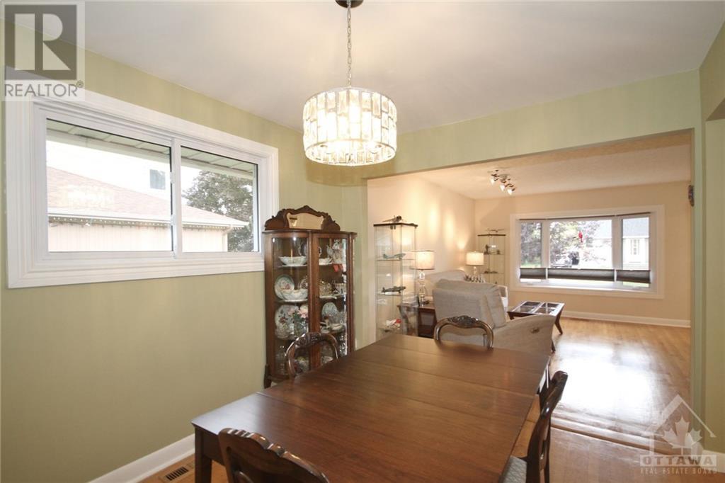 1272 Woodside Drive, Ottawa, Ontario  K2C 2G9 - Photo 9 - 1365196