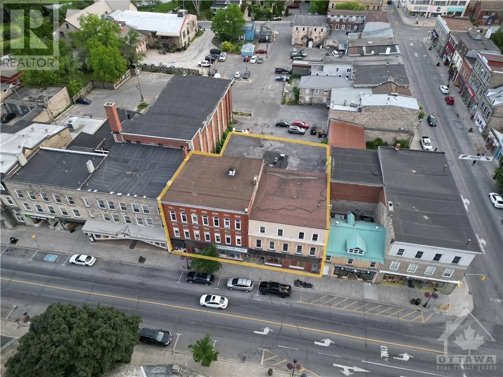 16 GORE STREET E, perth, Ontario