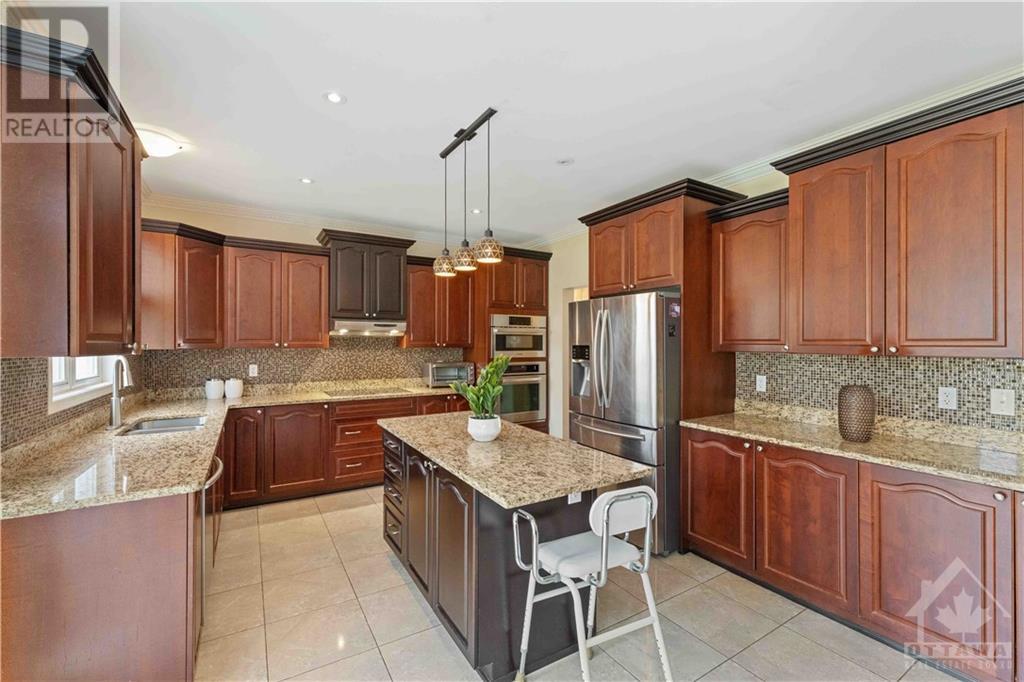 537 Bretby Crescent, Ottawa, Ontario  K2J 5P9 - Photo 5 - 1365293