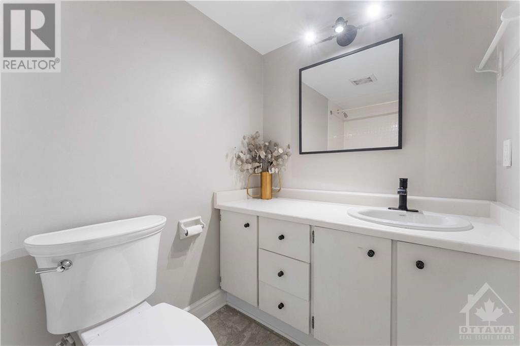 470 Laurier Avenue W Unit#705, Ottawa, Ontario  K1R 7W9 - Photo 18 - 1365257
