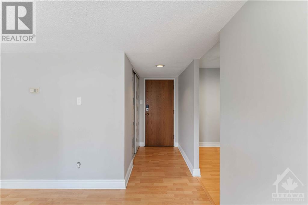470 Laurier Avenue W Unit#705, Ottawa, Ontario  K1R 7W9 - Photo 6 - 1365257